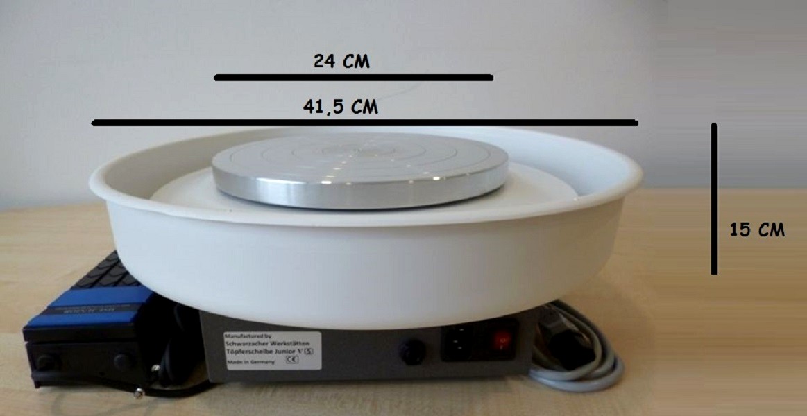 Dimensiones HSL Junior VI: plato 24 cm, bandeja 41,5 cm y altura 15 cm